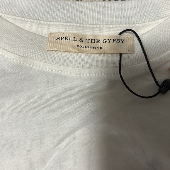 Spell & the Gypsy  Purple Moon Organic Boyfriend Tee Off White NWT Small - Picture 4 of 8